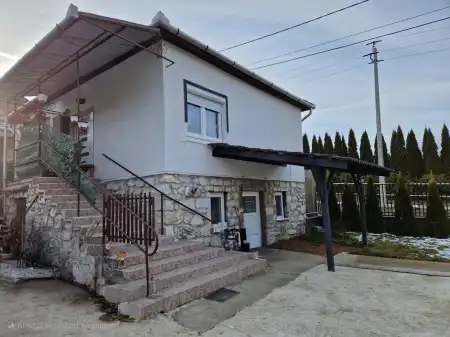 Eladó családi ház, Bélapátfalva 2 szoba 50 m² 37.5 M Ft