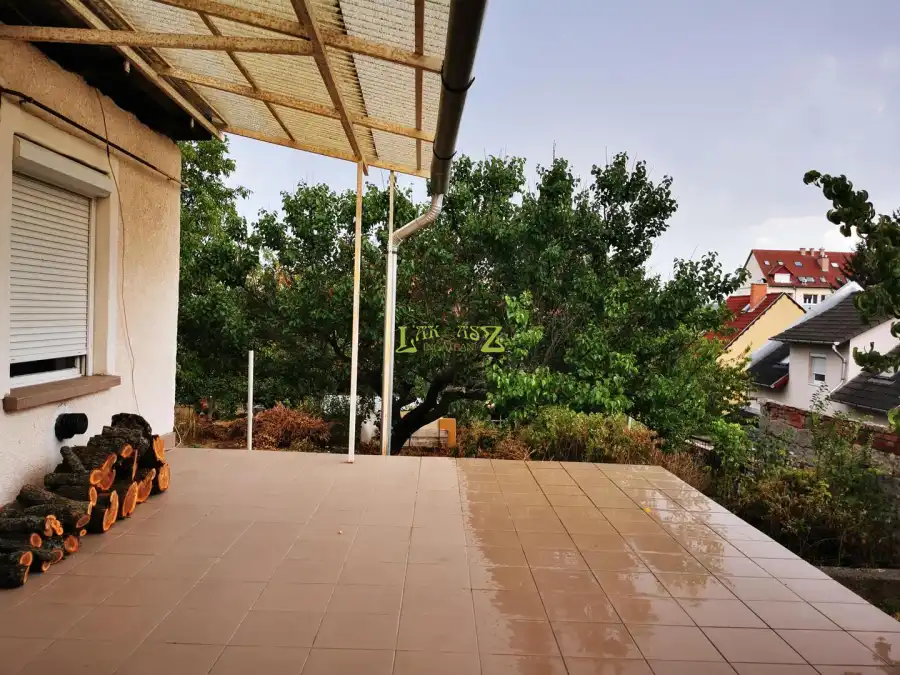 eladó családi ház, Eger