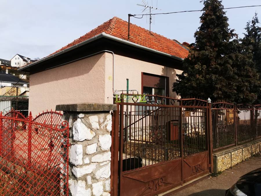 eladó családi ház, Eger