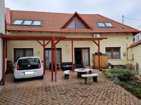 Eladó családi ház, Eger 3 szoba 129 m² 124.5 M Ft