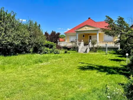 Eladó családi ház, Eger 4 szoba 270 m² 149.9 M Ft