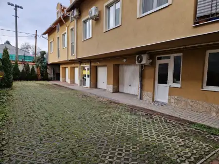 Eladó garázs, Eger 17 m² 7.5 M Ft